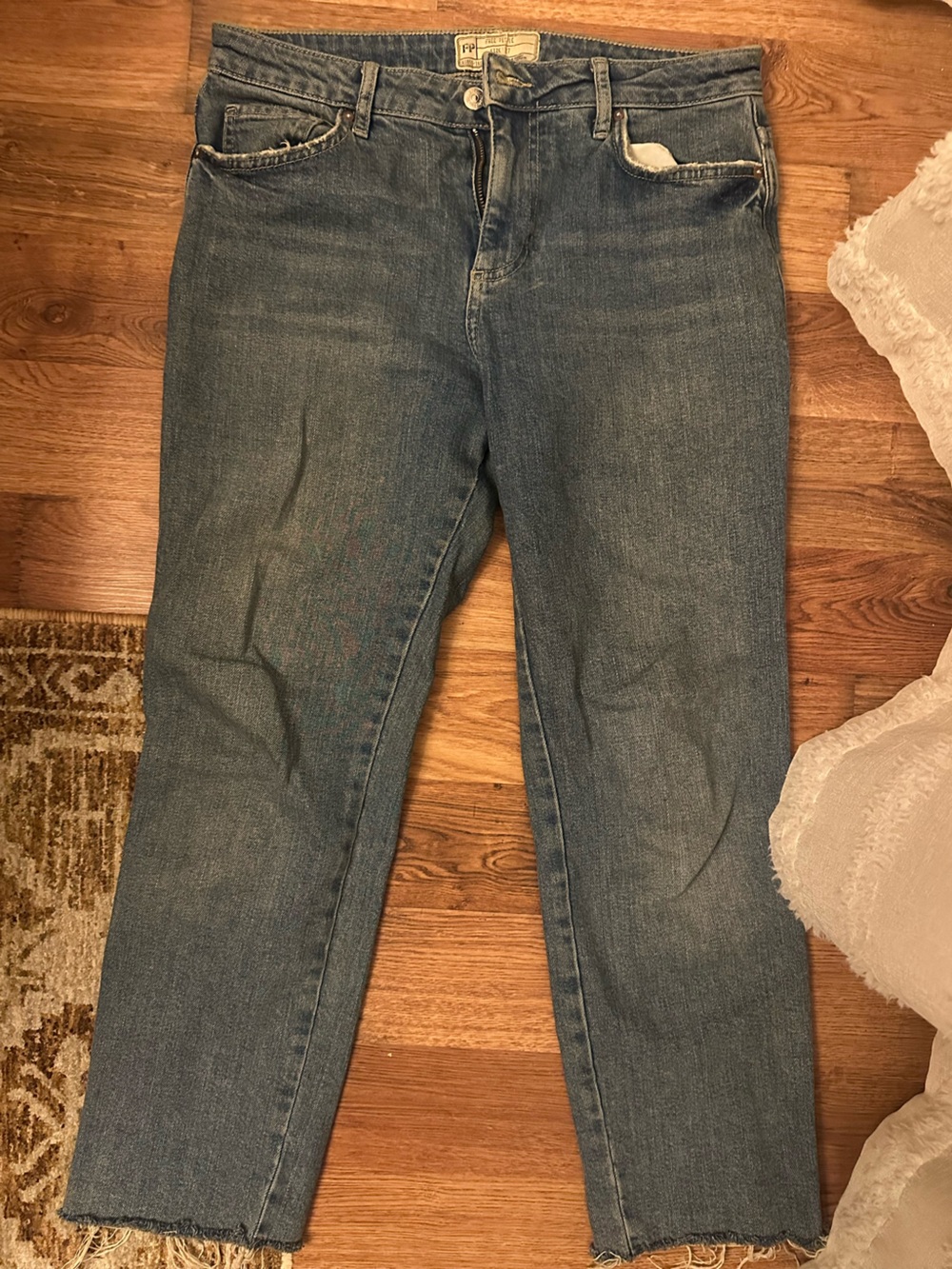 Free People Women's Size 27 Blue Straight-Leg Jeans